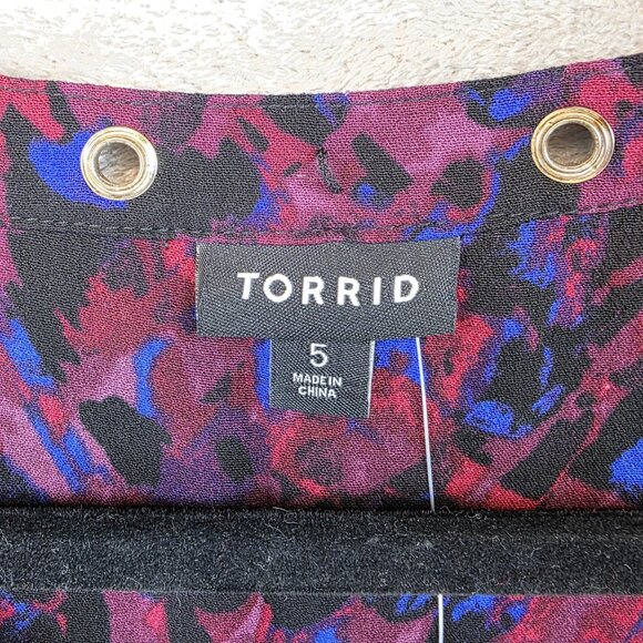 Torrid Blouse Womens 5X 28 Multicolor Animal Print Sleeveless Crepe Chainlink - Picture 2 of 9